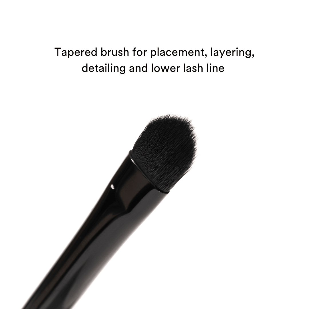 The Liquid Eyeshadow Brush - Image: 4