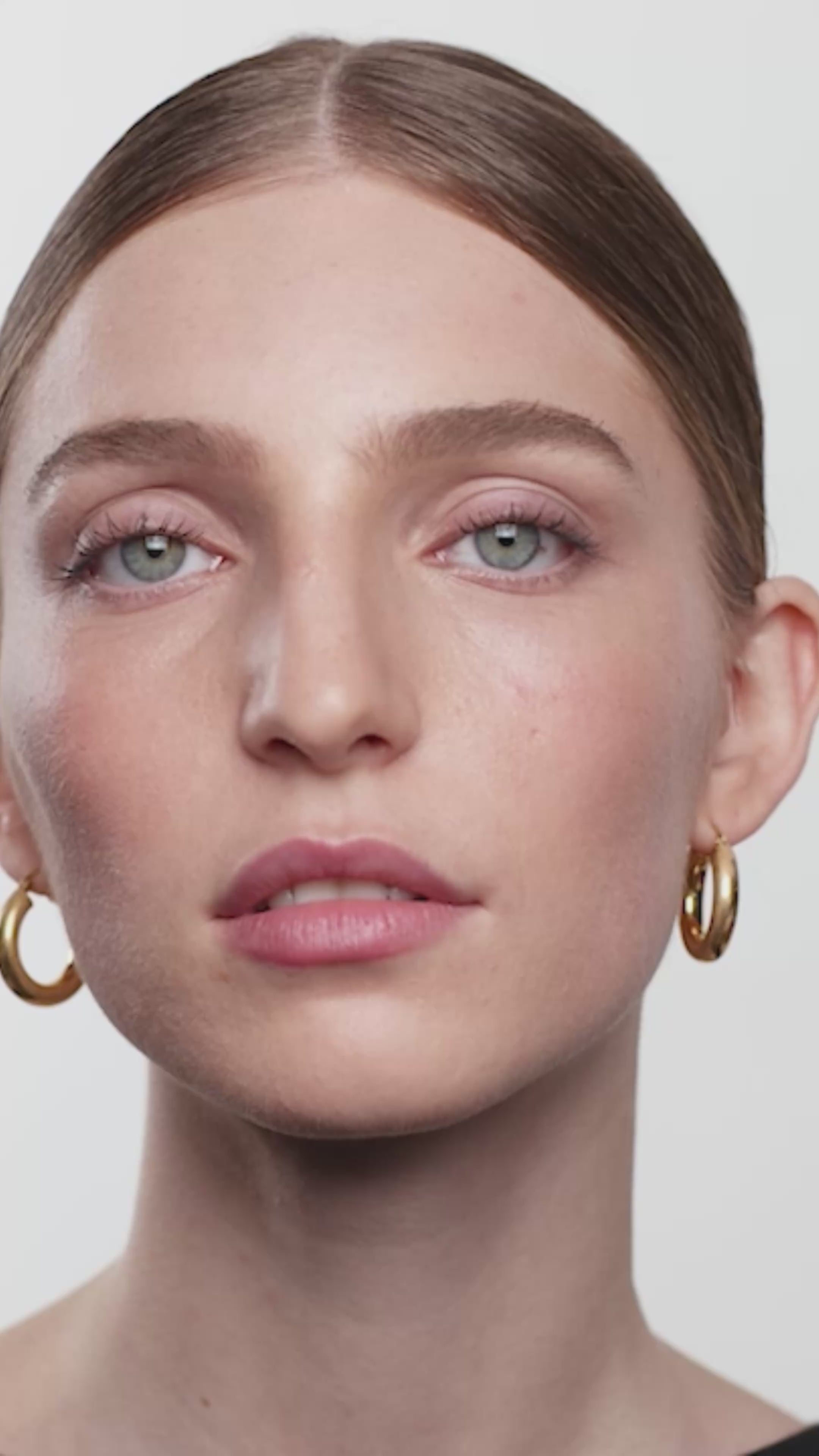 Load video: 38500193861886