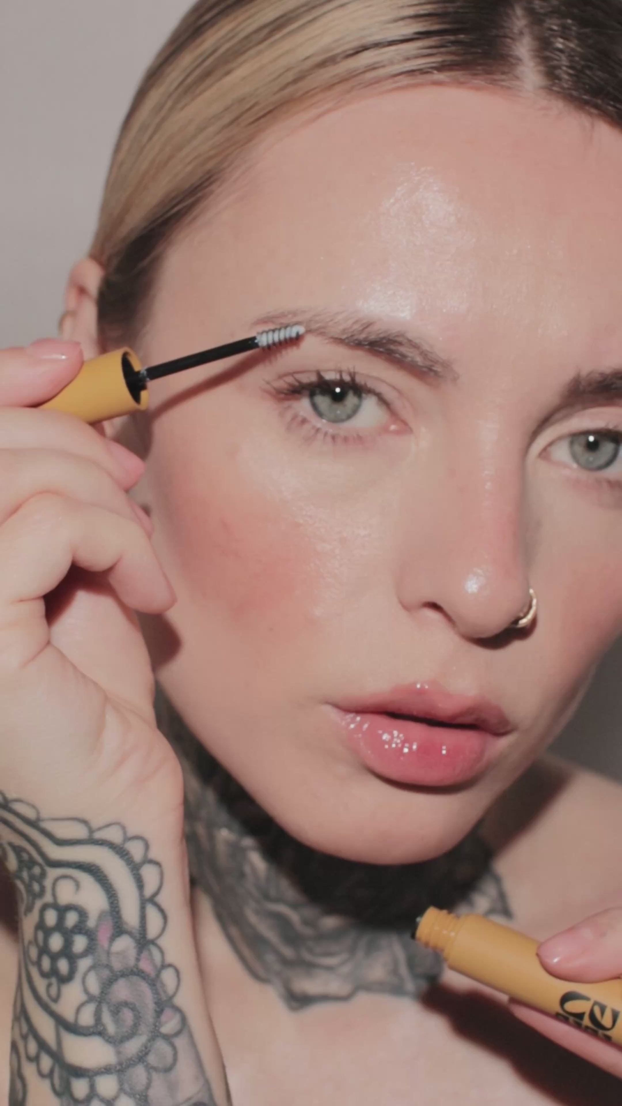 Load video: Clear Brow Variant 1